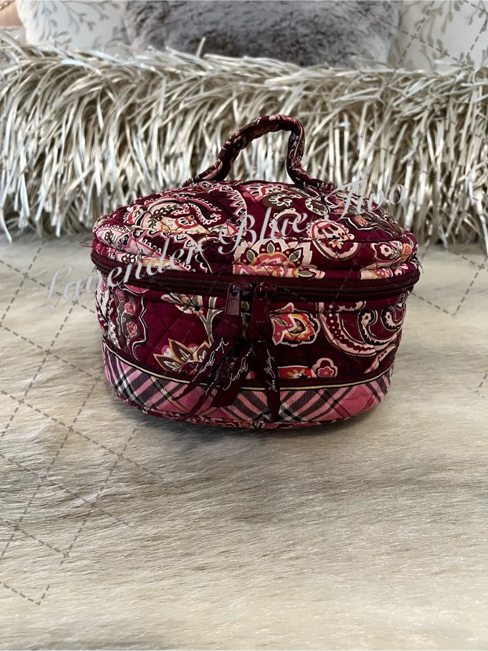 VERA BRADLEY Picadilly Plum 2005 Home & Away Round Cosmetic Case USA Pink Y2K